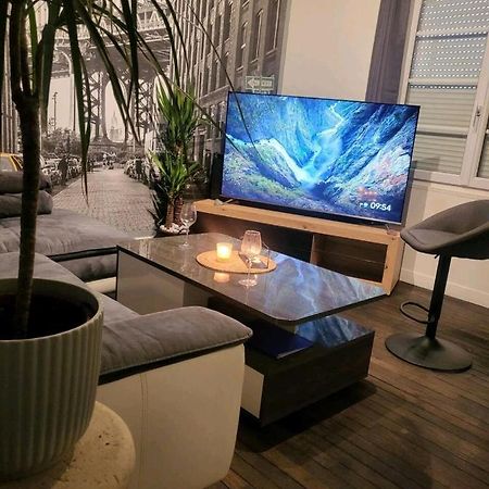 T2 Cosy Autonome H24 Parking Prive Attenant Tv 165Cm Netflix Wi-Fi Au Rez-De-Chaussee Alencon Ngoại thất bức ảnh